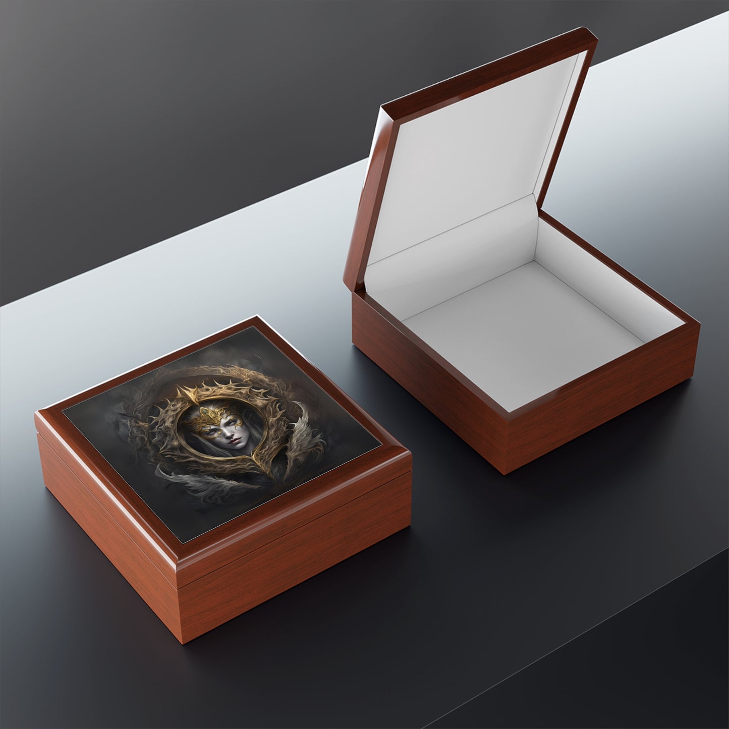 Elden Ring Queen Jewelry Box: Glossy Gamer Stash Box