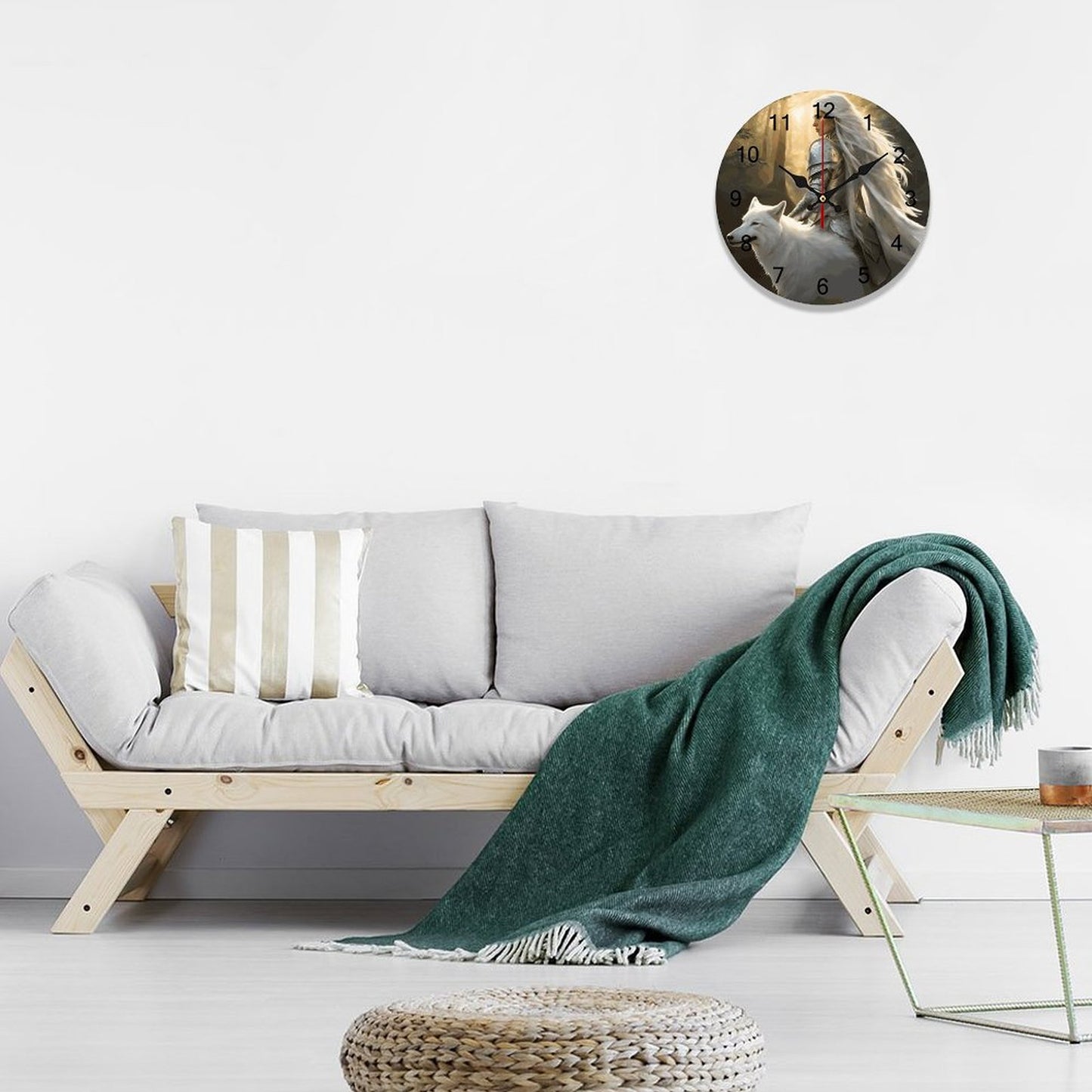 Fantasy Queen Wooden Wall Clock: Throne of Glass Book Art