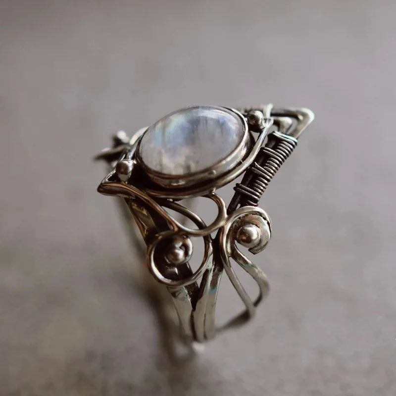 Vintage Tibetan moonstone Crystal Ring, Boho Antique Indian Moonstone Ring - The Witchy Gypsy