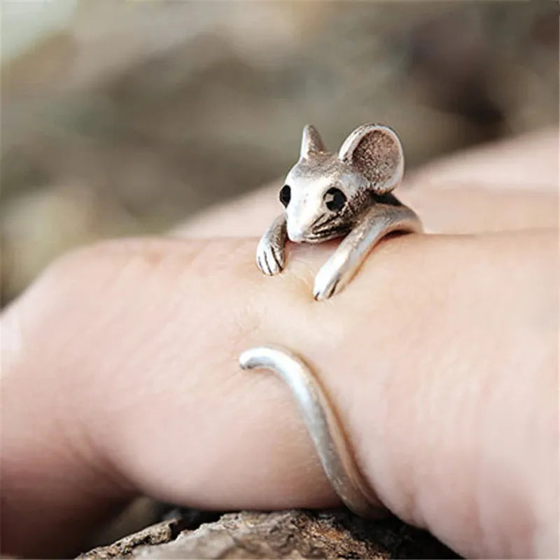 Cute Little Silver Mouse Ring, Antique Silver Finger Mouse Ring, Witchy Jewelry - The Witchy Gypsy