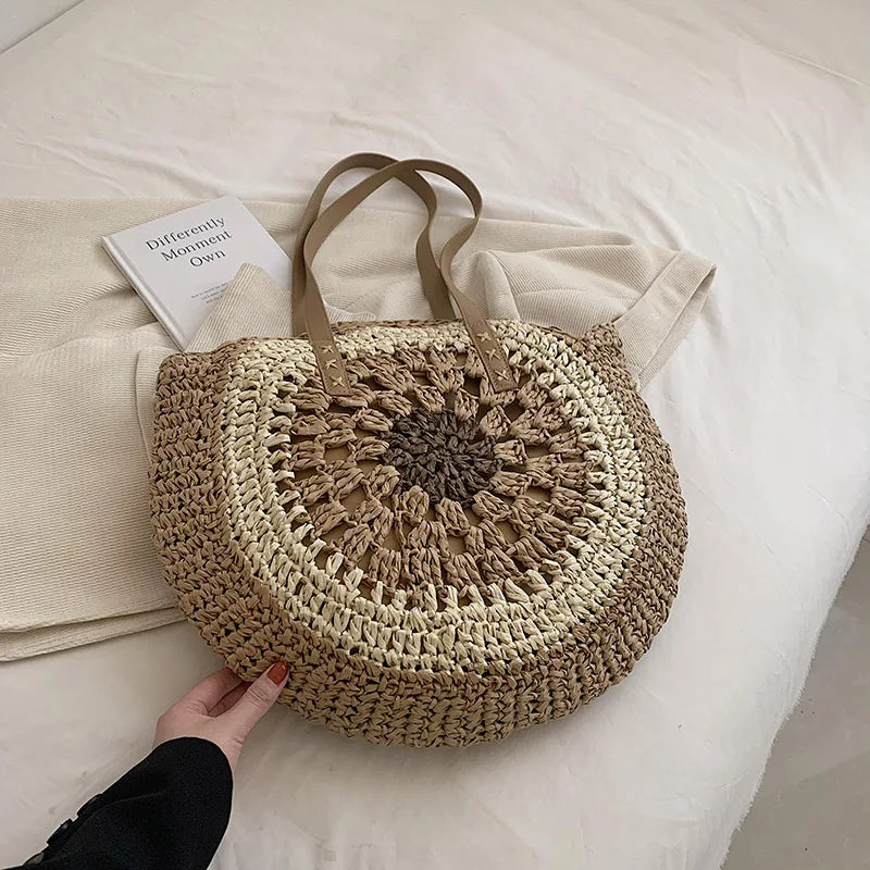 Round Women's Straw Bag, Straw Shoulder bag, Boho Purse - The Witchy Gypsy