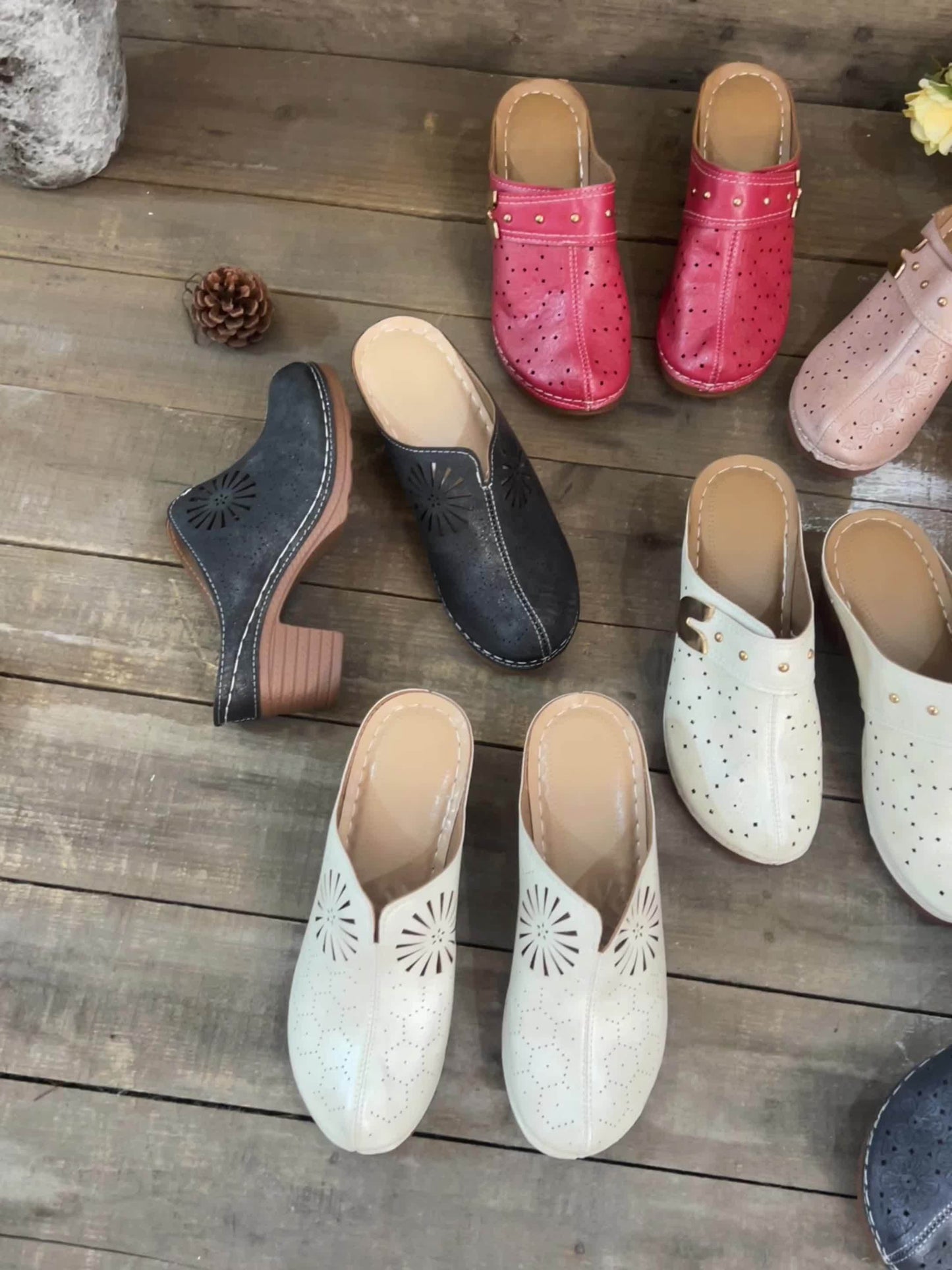 Women's Floral Pattern Clogs, Soft Sole Walking Mules With Chunky Heel Shoes