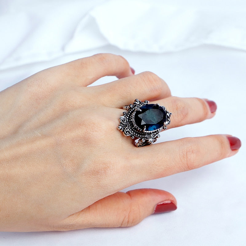 Vintage Oval Shaped Sapphire 925 Silver Ring - The Witchy Gypsy