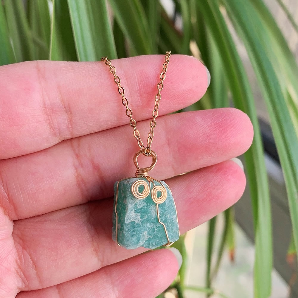 Natural Stone Pendant Necklace - The Witchy Gypsy